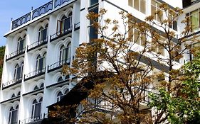 The Three Oaks Boutique Hotel